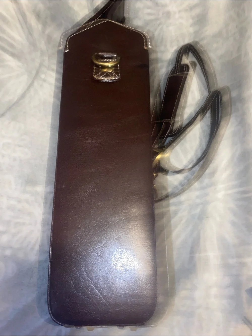 Red Envelope Dark Brown Leather Double Wine Carrier with Detachable Strap